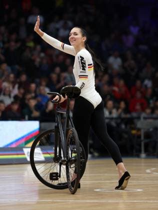 BAU 09 11 2025 Göppingen Artistic Cycling UCI Indoor Cycling World Championships 2025, Single Woman Qualification, Jana Pfann GER