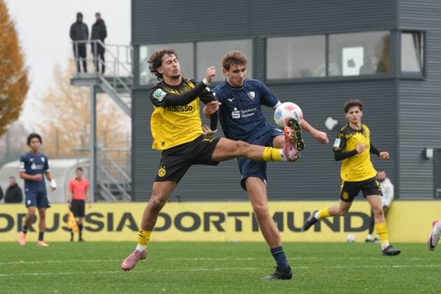 Sunday, 09 11 2025 Season 2025 2026 Round of 16 DFB Cup for Juniors at BVB Fußballpark Hohenbuschei, Dortmund, Germany BV Borussia Dortmund U19 VfL Bochum U19 Taycan Macid Etcibasi BVB