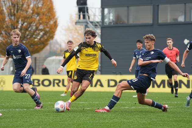 Sunday, 09 11 2025 Season 2025 2026 Round of 16 DFB Cup for Juniors at BVB Fußballpark Hohenbuschei, Dortmund, Germany BV Borussia Dortmund U19 VfL Bochum U19 Taycan Macid Etcibasi BVB