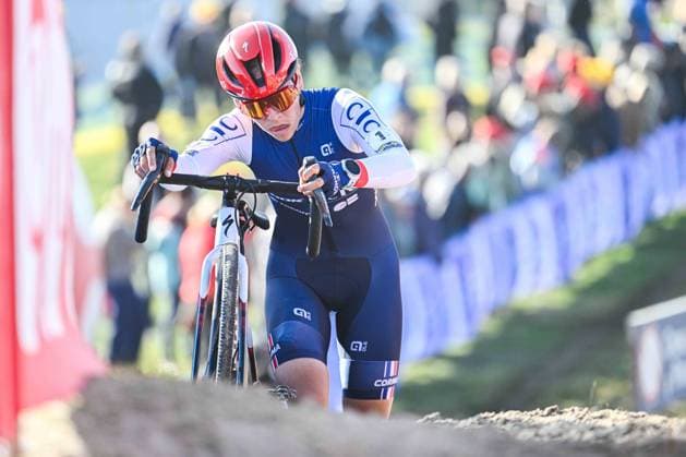 2025 UEC Cyclo-Cross EC - Women U23 MIDDELKERKE, BELGIUM - NOVEMBER 09 : Gery Celia (FRA) in action during the 2025 UEC Cyclo-Cross European Championships for Women U23 on November 09, 2025 in Middelkerke, Belgium, 09 11 2025 Middelkerke Belgium  Copyright: xNicoxVereeckenx