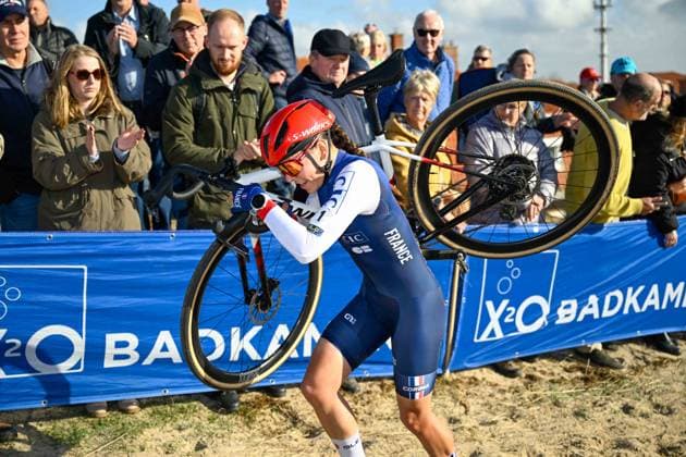 2025 UEC Cyclo-Cross EC - Women U23 MIDDELKERKE, BELGIUM - NOVEMBER 09 : Gery Celia (FRA) in action during the 2025 UEC Cyclo-Cross European Championships for Women U23 on November 09, 2025 in Middelkerke, Belgium, 09 11 2025 Middelkerke Belgium  Copyright: xNicoxVereeckenx