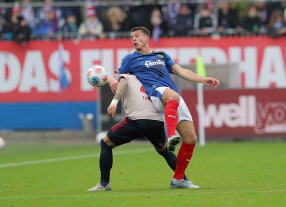 Photo Stefan SCHWAB Kiel vs Matthias ZIMMERMANN Fortuna Soccer 2 Bundesliga , Matchday 12 on Sun 09 11 2025 Holstein Kiel Fortuna Düsseldorf