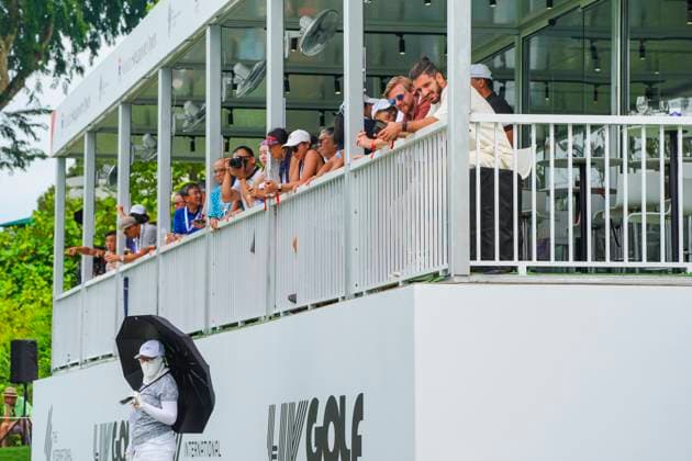 Moutai Singapore Open 2025 in Singapore Spectators watch the final round of the Moutai Singapore Open 2025 in Singapore on 9 November 2025. Singapore Singapore  Copyright: xMatrixxImages LimxSimonx