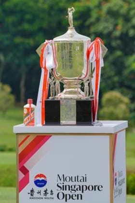 Moutai Singapore Open 2025 in Singapore The Moutai Singapore Open trophy on display in the final round of the Moutai Singapore Open 2025 in Singapore on 9 November 2025. Singapore Singapore  Copyright: xMatrixxImages LimxSimonx