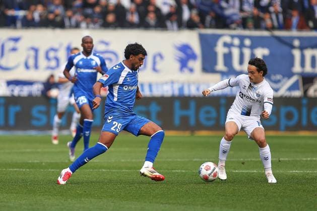 Magdeburg, Saxony-Anhalt, Germany, 09 11 2025 Avnet Arena 12 Matchday, Season 2025 26, 2 Soccer Bundesliga 1 FC Magdeburg SC Paderborn Rayan Ghrieb 29, 1 FC Magdeburg and Mika Baur 14, SC Paderborn 07 in a duel for the ball Copyright: xdtsxNachrichtenagenturx dts_92831