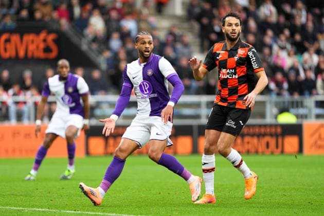FC Lorient v Toulouse FC - Ligue 1 McDonald s 2025 2026 09 Frank MAGRI (tfc) - 03 Montassar TALBI (fcl) during the Ligue 1 McDonald s match between Lorient and Toulouse at Stade du Moustoir on November 9, 2025 in Lorient, France. Lorient France  Copyright: xFEPx 776348195