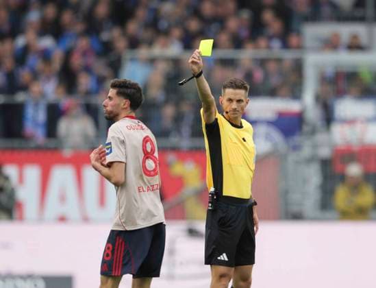 Photo Anouar EL AZZOUZI Fortuna fouls Alexander Bernhardsson Kiel and gets yellow from referee Bickel Soccer 2 Bundesliga , Matchday 12 on Sun 09 11 2025 Holstein Kiel Fortuna Düsseldorf