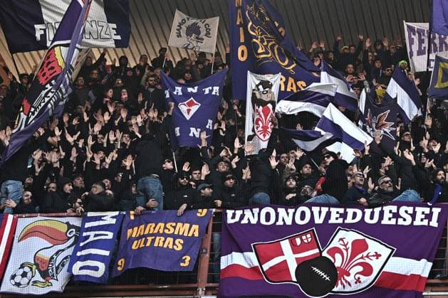 Mp Genova 09 11 2025 - campionato di calcio serie A Genoa-Fiorentina foto Matteo Papini Image nella foto: tifosi Fiorentina 