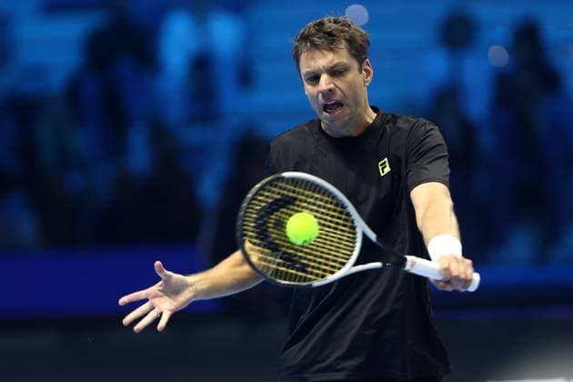 Horacio Zeballos (Argentina) controls the ball, Day 1, Nitto ATP, Tennis Herren Finals 2025, INALPI Arena, November 9, 2025, Turin, Italy.