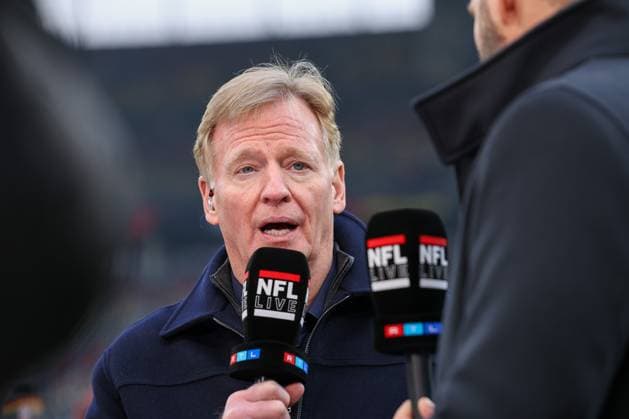 Roger Goodell NFL Commissioner GER, Indianapolis Colts vs Atlanta Falcons, American Football, National Football League, Berlin Game 2025, Week 10, Season 2025, 09 11 2025, GER, Indianapolis Colts vs Atlanta Falcons, American Football, National Football League, Berlin Game 2025, Week 10, Season 2025, 09 11 2025 Berlin Copyright: xEibner-Pressefoto JennixMaulx EP_JML
