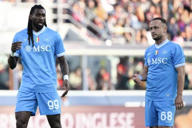 Frank Anguissa and Stanislav Lobotka of SSC Napoli during the Serie A 2025 2026 football match between Bologna FC and SSC Napoli at Renato dall Ara stadium in Bologna (Italy), November 9, 2025. AndreaxStaccioli