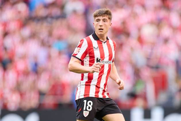 November 9, 2025, Bilbao, Vizcaya, SPAIN: Mikel Jaureguizar of Athletic Club looks on during the LaLiga EA Sports match between Athletic Club and Real Oviedo at San Mames on November 9, 2025, in Bilbao, Spain. Bilbao SPAIN - ZUMAa181 20251109_zaa_a181_090 Copyright: xRicardoxLarreinax