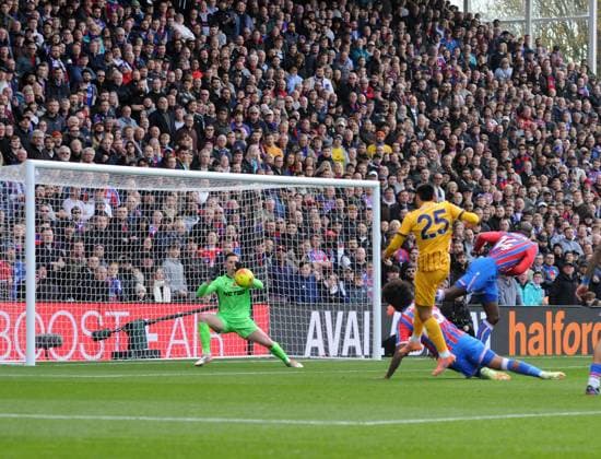 Football - 2025 2026 Premier League - Crystal Palace vs Brighton & Hove Albion - Selhurst Park - Sunday 9th November 2025 Diego Gomez sees his shot saved by goalkeeper, Dean Henderson of Crystal Palace 