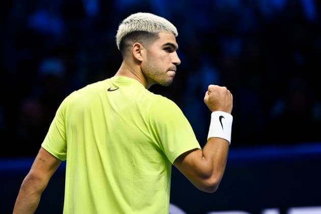 November 9, 2025: Carlos Alcaraz of Spain against Alex de Minaur of Australia during their Men s Single s Nitto ATP, Tennis Herren Finals match during day one of the Nitto ATP Finals at Inalpi Arena on November 9, 2025 in Turin, Italy. - ZUMAg210 20251109_abp_g210_026 Copyright: xStefanoxGuidix