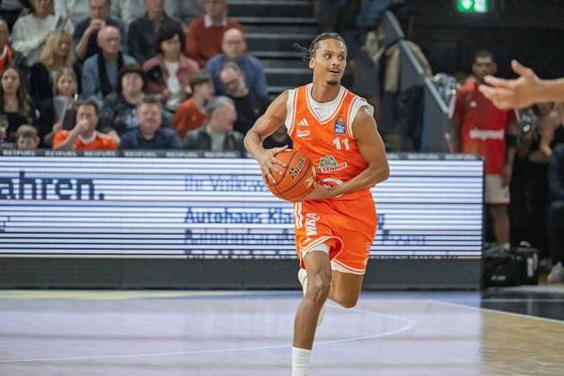 GER, EasyCredit BBL RASTA Vechta vs FC Bayern Muenchen 09 11 2025, RASTA Dome, Vechta, GER, EasyCredit BBL RASTA Vechta vs FC Bayern Muenchen pictured Alonzo Verge Jr Rasta 11 nordphotoxGmbHxx xKokenge nph00001