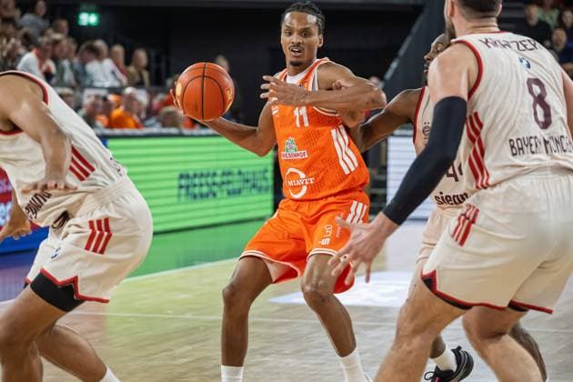 GER, EasyCredit BBL RASTA Vechta vs FC Bayern Muenchen 09 11 2025, RASTA Dome, Vechta, GER, EasyCredit BBL RASTA Vechta vs FC Bayern Muenchen pictured Alonzo Verge Jr Rasta 11 nordphotoxGmbHxx xKokenge nph00001