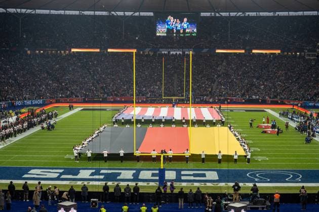 Germany, American Football, NFL, Week 10, 2025 2026, Indianapolis Colts Atlanta Falcons on 09 11 in Berlin Olympiastadion shortly before kick off Copyright: xSvenxHeidmannx