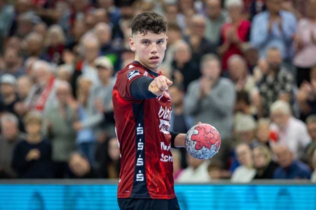 DAIKIN HBL SG Flensburg Handewitt vs Handball Sport Verein Hamburg 09 11 25 Marko Grgic Nr 17, SG Flensburg Handewitt shows a move DAIKIN HBL SG Flensburg Handewitt vs Handball Sport Verein Hamburg, GP JOULE Arena on 09 11 25 Copyright: xBEAUTIFULxSPORTS MarioxM.xKobergx