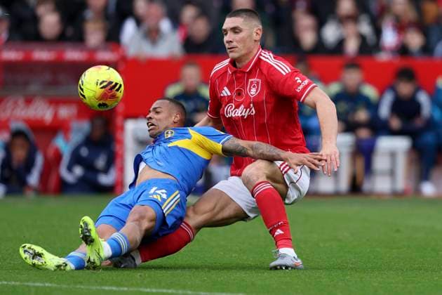 Nottingham Forest v Leeds United - Premier League Lukas Nmecha of Leeds United and Nikola Milenkovic of Nottingham Forest challenge during the Premier League match between Nottingham Forest and Leeds United at City Ground on November 9, 2025 in Nottingham, England. Nottingham City Ground England United Kingdom Copyright: xNealxSimpson Sportsphoto APLx 14140786