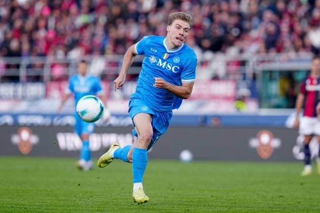 Bologna FC 1909 v SSC Napoli - Serie A Enilive Rasmus Hojlund of SSC Napoli in action during the serie Serie A Enilive match between Bologna FC 1909 and SSC Napoli at Stadio Renato Dall™Ara on November 9, 2025 in Bologna, Italy Bologna Stadio Renato Dall Ara Bologna Italy Copyright: xGiuseppexMaffiax 251109_SerieA_Bologna-Napoli_GM_8670