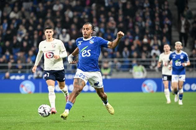RC Strasbourg Alsace v LOSC Lille - Ligue 1 McDonald s 2025 2026 22 Guela DOUE (rcsa) during the Ligue 1 McDonald s match between Strasbourg and Lille at Stade de la Meinau on November 9, 2025 in Strasbourg, France. Strasbourg France  Copyright: xFEPx 776348200