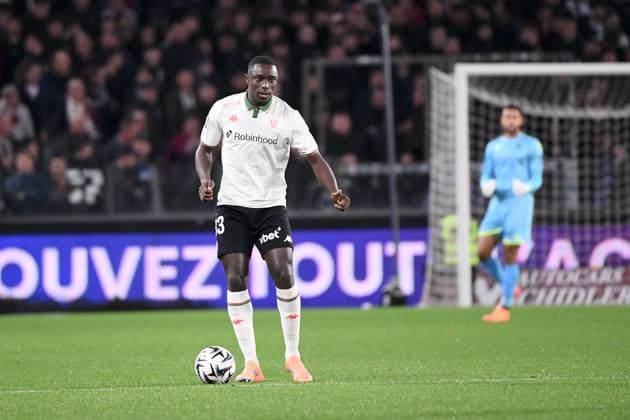 FC Metz v OGC Nice - Ligue 1 McDonald s 2025 2026 33 Antoine MENDY (ogcn) during the Ligue 1 McDonald s match between Metz and Nice at Stade Saint-Symphorien on November 9, 2025 in Metz, France. Metz France  Copyright: xFEPx 776348196