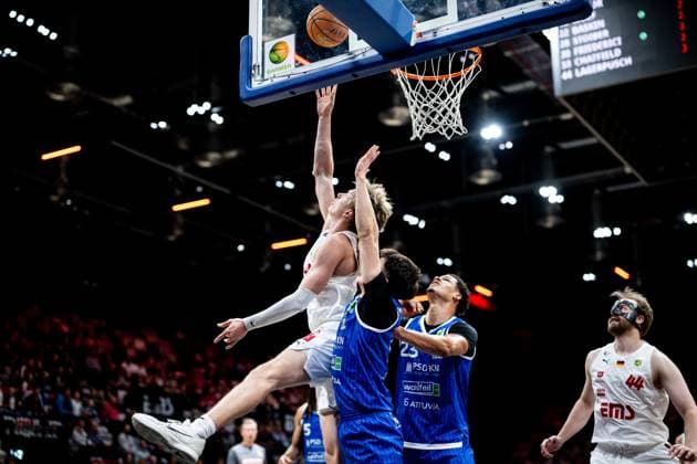 09 11 2025 Basketball Season 2025 2026 2 Bundesliga Pro A 11 Matchday Nuremberg Falcons Basketball Club NBC PS Karlsruhe Lions ThHa xthxhax Trevor Baskin 22, Nuremberg Falcons BC NBC