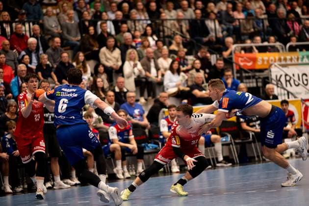 Max Neuhaus TuSEM Essen, 37 fits, HBW Balingen Weilstetten vs TuSEM Essen, Handball, 2 Bundesliga, Matchday 10, Season 2025 2026, 09 11 2025 Eibner Pressefoto Andreas Ulmer HBW Balingen Weilstetten vs TuSEM Essen, Handball, 2 Bundesliga, Matchday 10, Season 2025 2026, 09 11 2025 Balingen Copyright: xEibner-Pressefoto AndreasxUlmerx EP_AUR