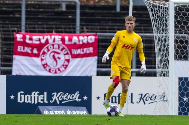 Regionalliga West Fortuna Köln SC Paderborn U21, 09 11 2025 Lennart Winkler Fortuna Köln, 1 Regionalliga West, Fortuna Köln SC Paderborn U21, 15 Matchday, on 09 11 2025, Südstadion, Cologne Copyright: xBEAUTIFULxSPORTS Meuselx