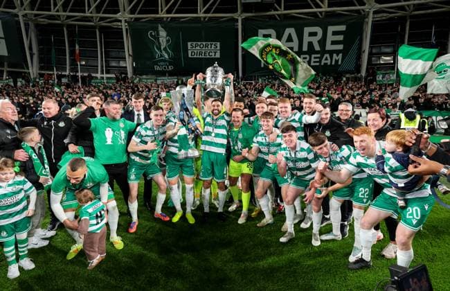 2025 Sports Direct FAI Cup Final, Aviva Stadium, Dublin 9 11 2025 Shamrock Rovers vs Cork City The Shamrock Rovers team celebrate after the match The Shamrock Rovers team celebrate after the match 9 11 2025  Copyright: x INPHO RyanxByrnex RB1_4251