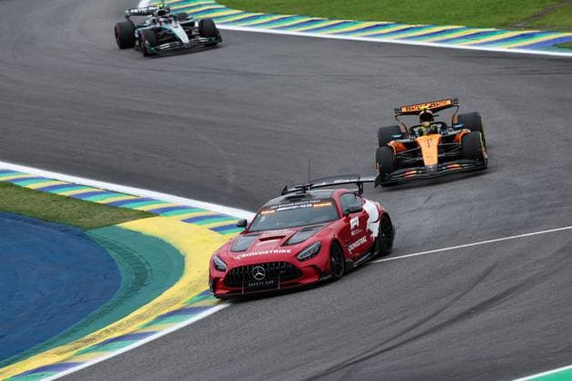 F1 - SAO PAULO GRAND PRIX 2025 Safety car, 04 NORRIS Lando (gbr), McLaren F1 Team MCL39, action during the 2025 Formula 1 Grande Premio de Sao Paulo, 2025 Sao Paulo Grand Prix, 21th round of the 2025 FIA Formula One World Championship, WM, Weltmeisterschaft from November 7 to 9, 2025 on the Interlagos, in Sao Paulo, Brazil - Sao PauloBrazil Copyright: xDPPIx