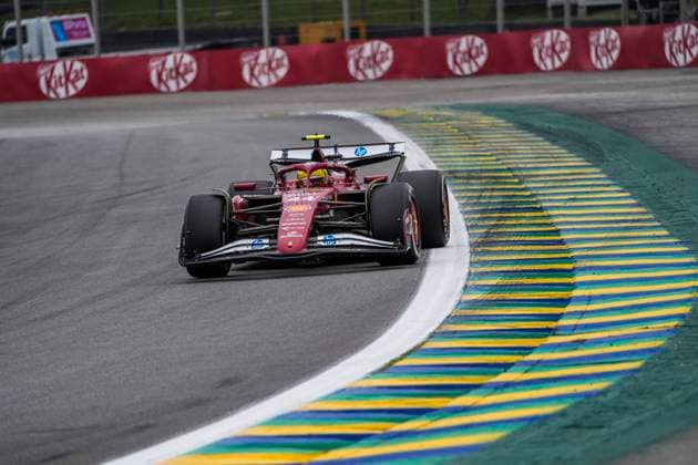 Formula 1 MSC Cruises Grande Prêmio de São Paulo 2025 Remy Midez OVERTAKE MAXPPP - São Paulo 09 11 2025 44 HAMILTON Lewis (gbr), Scuderia Ferrari HP, action at the Formula 1 MSC Cruises Grande Prêmio de São Paulo 2025, the 21st round of the 2025 FIA Formula 1 World Championship, WM, Weltmeisterschaft at the Autódromo José Carlos Pace in São Paulo, interlaces, Brazil, from 6 to 9 November 2025 São Paulo Brazil  Copyright: xOVERTAKE MAXPPPxRemyxMidezx OVT202511099357 OVT202511099357
