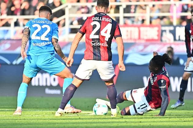 CALCIO - Serie A - Bologna FC vs SSC Napoli during match between Bologna FC and SSC Napoli - Serie A Enilive at Stadio Dall Ara onNovember 09, 2025 in Bologna, Italy. Bologna Italy  Copyright: xIPAxSport ABACAx
