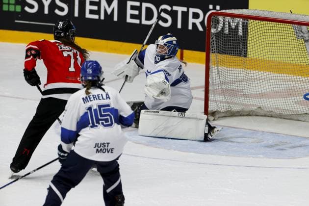 Vail Ketsa 71 of Canada scores past goalkeeper Siiri Uusitalo 3 of Finland during ringette world championships final match Finland vs Canada in Lahti on November 9, 2025. Lahti Finland LKFTVX20251109192903ILKV  Copyright: xPepexKorteniemix LKFTVX20251109192903ILKV