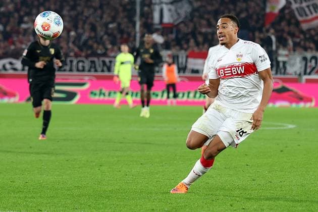 09 11 2025, xrekx, Soccer 1 Bundesliga, VfB Stuttgart FC Augsburg v l Jamie Leweling VfB Stuttgart DFL DFB REGULATIONS PROHIBIT ANY USE OF PHOTOGRAPHS as IMAGE SEQUENCES and or QUASI VIDEO Stuttgart