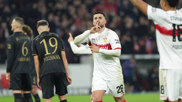 Stuttgart , Bundesliga Soccer VfB Stuttgart vs FC Augsburg , Deniz Undav VfB celebrates the goal for 3 2 According to the regulations of the DFL German Soccer League, it is prohibited to use or have used photographs taken in the stadium and or of the match in the form of sequential images and or video-like photo series