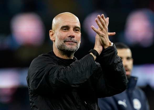 Manchester, England, 9th November 2025. Pep Guardiola coach of Manchester City claps the fans during the Manchester City vs Liverpool Premier League match at the Etihad Stadium, Manchester. Picture credit should read: Andrew Yates Sportimage EDITORIAL USE ONLY. No use with unauthorised audio, video, data, fixture lists, club league logos or live services. Online in-match use limited to 120 images, no video emulation. No use in betting, games or single club league player publications. SPI_086_AY_Man_City_Liverpool SPI-4280-0082