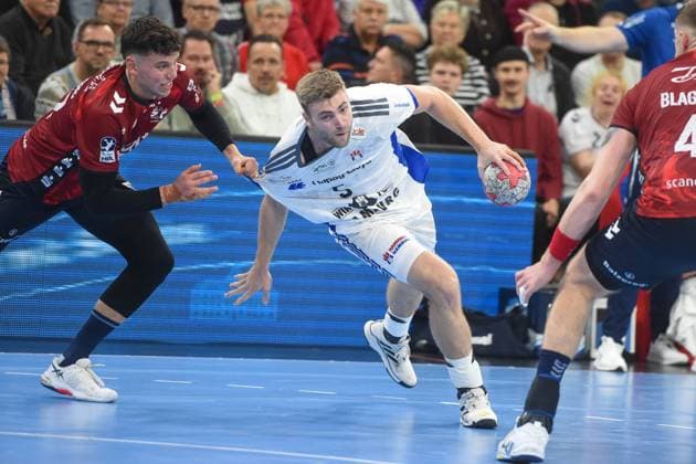 Handball I Men I Season 2025 2026 I Bundesliga I 11 Matchday I SG Flensburg Handewitt HSV Hamburg I 09 11 2025 from left Marko Grgic 17, SG Flensburg Handewitt , Oliver Norlyk 5, HSV Hamburg Copyright: xLobeca JanxKirschnerx