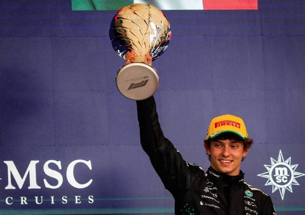 Grande Premio MSC Fórmula 1 Brasil SaO PAULO, SP - 09.11.2025: GRANDE PREMIO MSC FoRMULA 1 BRASIL - Brazilian Formula 1 Grand Prix MSC Cruises, in Sao Paulo, this Sunday (09) at the JosÃ Carlos Pace racetrack in Interlagos, south of the capital of Sao Paulo. In the photo, the Mercedes-AMG Petronas F1 Team driver, Andrea Kimi Antonelli (12), second place in the Sao Paulo Brazil Grand Prix. (Photo: Aloisio Mauricio Fotoarena) x2839425x  AloisioxMauricio