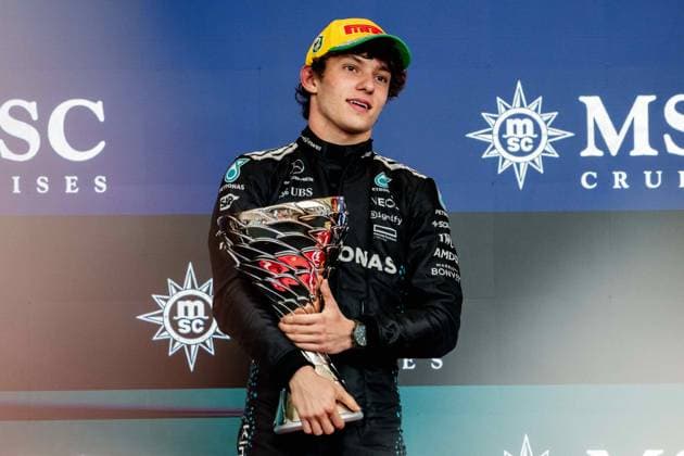 F1 - SAO PAULO GRAND PRIX 2025 KIMI ANTONELLI Andrea (ita), Mercedes AMG F1 Team W16, portrait PODIUM during the 2025 Formula 1 Grande Premio de Sao Paulo, 2025 Sao Paulo Grand Prix, 21th round of the 2025 FIA Formula One World Championship, WM, Weltmeisterschaft from November 7 to 9, 2025 on the Interlagos, in Sao Paulo, Brazil - Sao PauloBrazil  Copyright: xALBERTOxVIMERCATIx