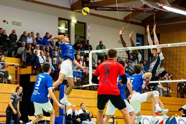 09 11 2025, GER, Volleyball, Season 2025 2026, Men, DVV Cup, Round of 16, Blue Volleys Gotha Barock Volleys MTV Ludwigsburg Jean Filippidis Blue Volleys Gotha 99867 Gotha Sporthalle Sportanlage Ernesti Thüringen Germany