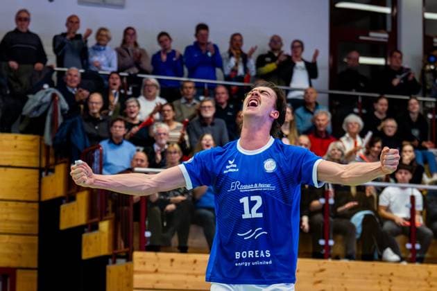 09 11 2025, GER, Volleyball, Season 2025 2026, Men, DVV Cup, Round of 16, Blue Volleys Gotha Barock Volleys MTV Ludwigsburg Daniel Mark Ridings Blue Volleys Gotha 99867 Gotha Sporthalle Sportanlage Ernesti Thüringen Germany