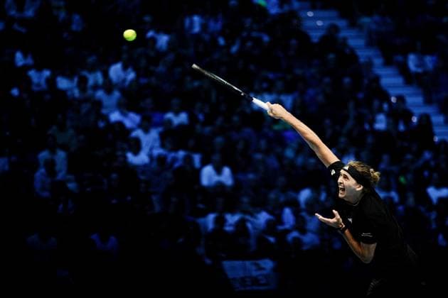 Germany s Alexander Zverev serves against United StatesÕ Ben Shelton during the singles tennis match of the ATP, Tennis Herren World Tour Finals at the Inalpi Arena in Turin, Italy - Sunday, Nov. 9, 2025. - .  Copyright: xMarcoxAlpozzi LaPressex