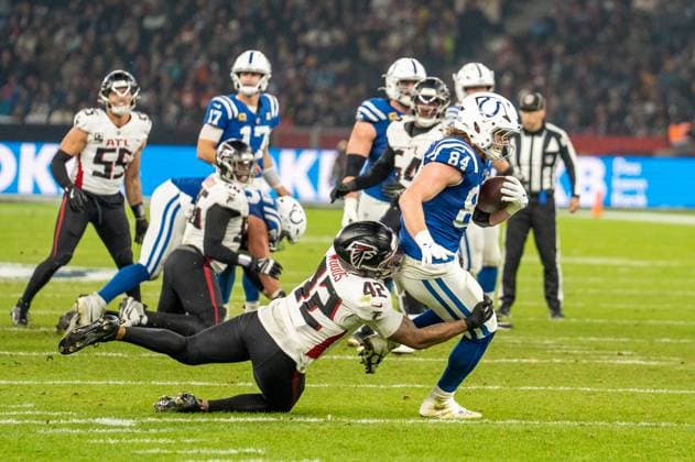 Germany, American Football, NFL, Week 10, 2025 2026, Indianapolis Colts Atlanta Falcons on 09 11 in Berlin Olympiastadion Tyler Warren Copyright: xSvenxHeidmannx