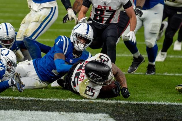 Germany, American Football, NFL, Week 10, 2025 2026, Indianapolis Colts Atlanta Falcons on 09 11 in Berlin Olympiastadion Tyler Allgeier RB, Atlanta Falcons Copyright: xSvenxHeidmannx