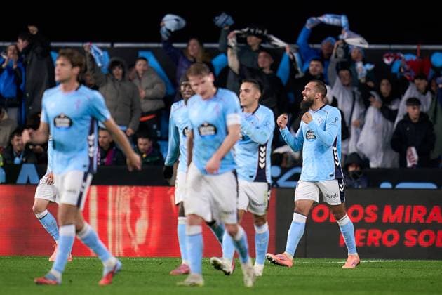 ESP: RC Celta - FC Barcelona, Barca Liga match 2025-2026, Date 12 Borja Iglesias of RC Celta celebrates after scoring goal during the La Liga match 2025-2026, date 12 between RC Celta and FC Barcelona played at Abanca Balaidos Stadium on November 09, 2025 in Vigo, Spain. kpng Copyright: xPedroxOMinax xPRESSINx PM_251109_CEL_BAR_019