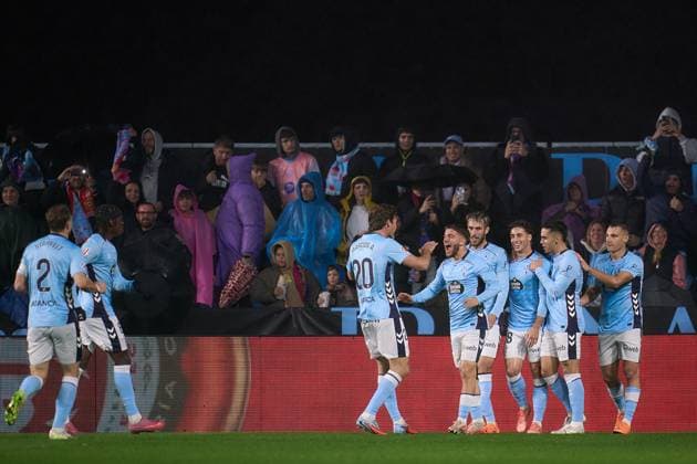 ESP: RC Celta - FC Barcelona, Barca Liga match 2025-2026, Date 12 Sergio Carreira of RC Celta celebrates after scoring goal during the La Liga match 2025-2026, date 12 between RC Celta and FC Barcelona played at Abanca Balaidos Stadium on November 09, 2025 in Vigo, Spain. kpng Copyright: xPedroxOMinax xPRESSINx PM_251109_CEL_BAR_021