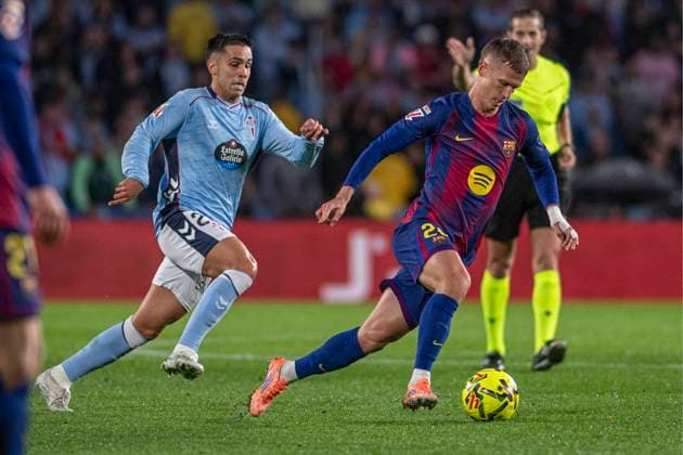 Spanish La Liga EA Sports soccer match Celta vs FC Barcelona, Barca at Balaidos stadium in Vigo, Pontevedra, Spain. 09 November 2025 900 Cordon Press  900 CordonxPress LOF - Celta vs FC Barcelona