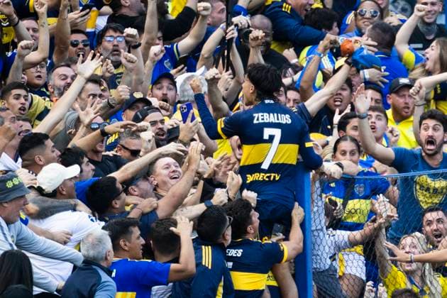 Boca Juniors v River Plate - Torneo Apertura Betano 2025 Exequiel Zeballos of Boca Juniors celebrates scoring their first goal during a match between Boca Juniors and River Plate as part of Torneo Clausura 2025 at La Bombonera stadium in Buenos Aires, Argentina, on November 9, 2025. Buenos Aires Argentina  Copyright: xMatiasxBagliettox originalFilename:baglietto-notitle251109_np04P.jpg