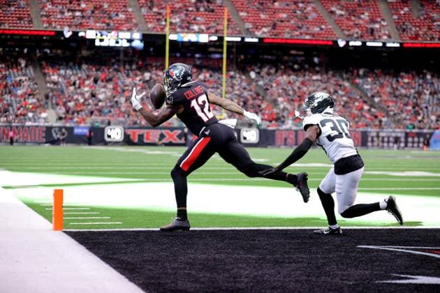 November 9, 2025, Houston, Texas, U.S: Houston Texans wide receiver Nico Collins (12) catches a pass for a two-point conversion during the fourth quarter of the NFL, American Football Herren, USA game between the Houston Texans and the Jacksonville Jaguars at NRG Stadium in Houston, TX on November 9, 2025. Houston won, 36-29. Houston U.S - ZUMAw137 20251109_aap_w137_105 Copyright: xErikxWilliamsx